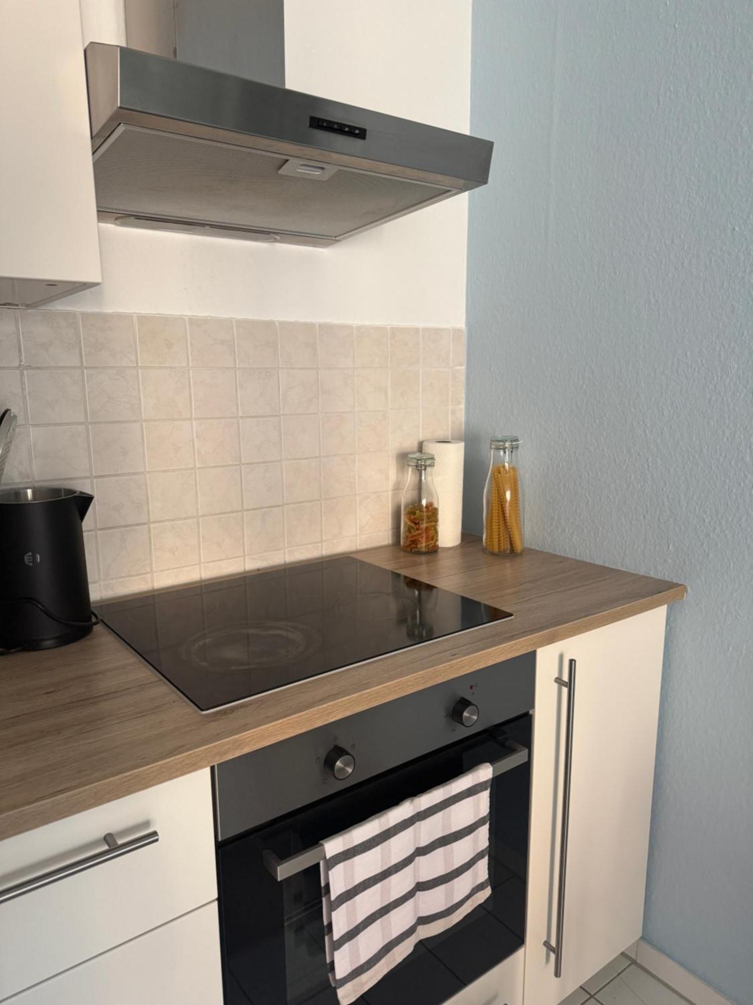 Stay N8 Neukieritzsch Eksteriør billede